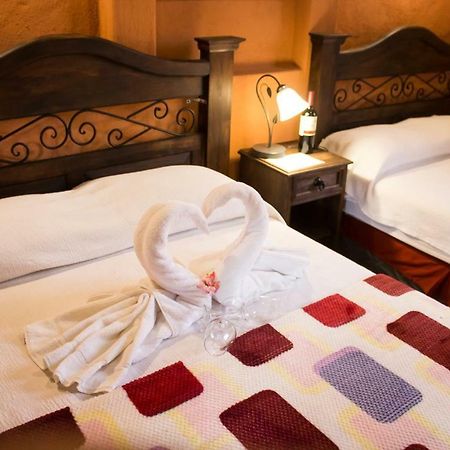Hotel Palma De Mallorca 안티구아 과테말라 외부 사진