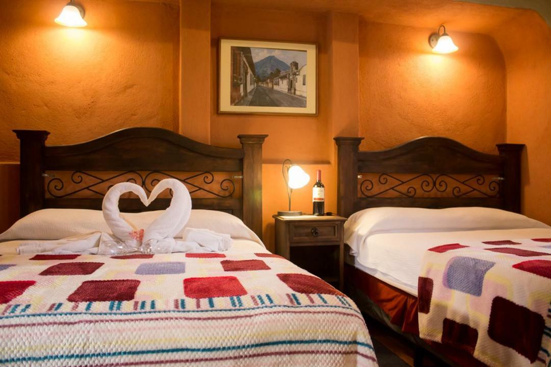 Hotel Palma De Mallorca 안티구아 과테말라 외부 사진