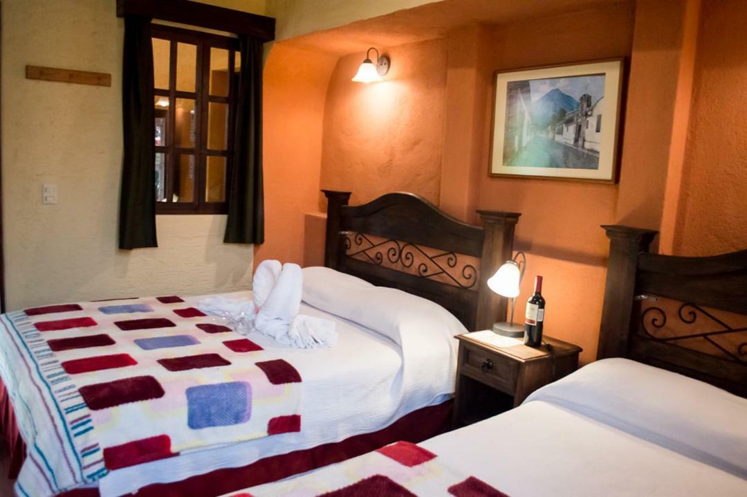 Hotel Palma De Mallorca 안티구아 과테말라 외부 사진