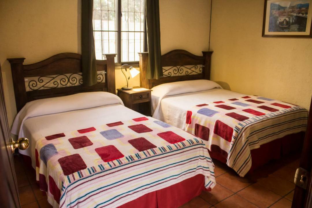 Hotel Palma De Mallorca 안티구아 과테말라 외부 사진