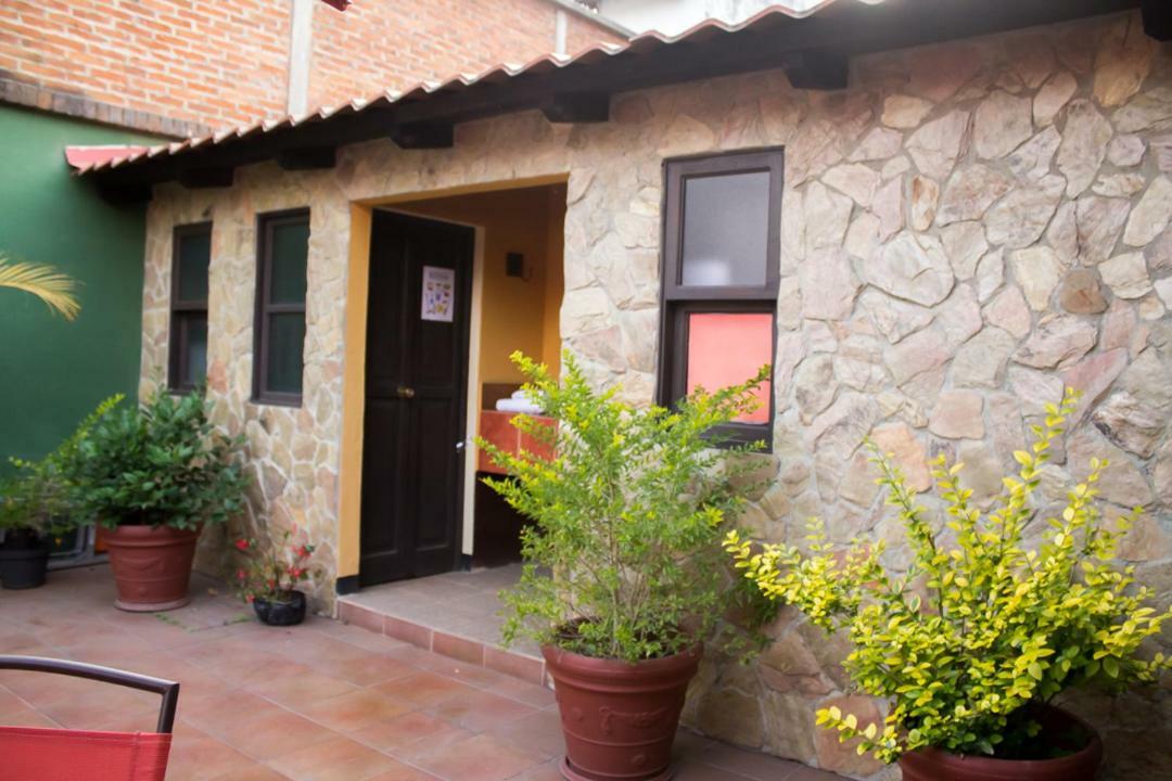 Hotel Palma De Mallorca 안티구아 과테말라 외부 사진
