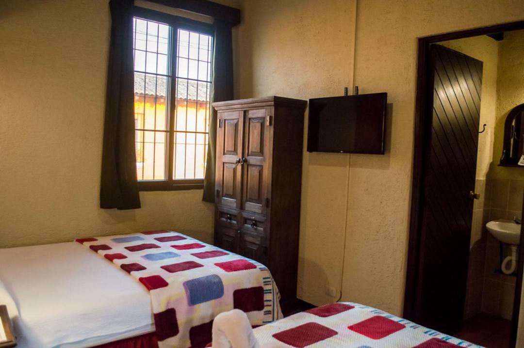 Hotel Palma De Mallorca 안티구아 과테말라 외부 사진