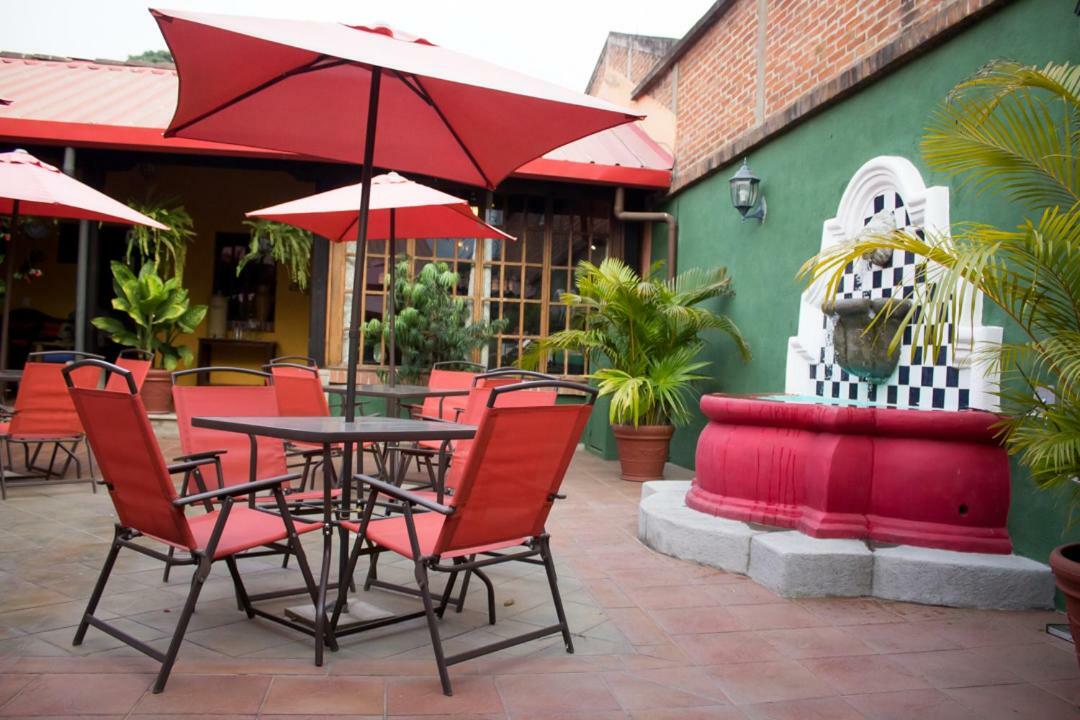 Hotel Palma De Mallorca 안티구아 과테말라 외부 사진