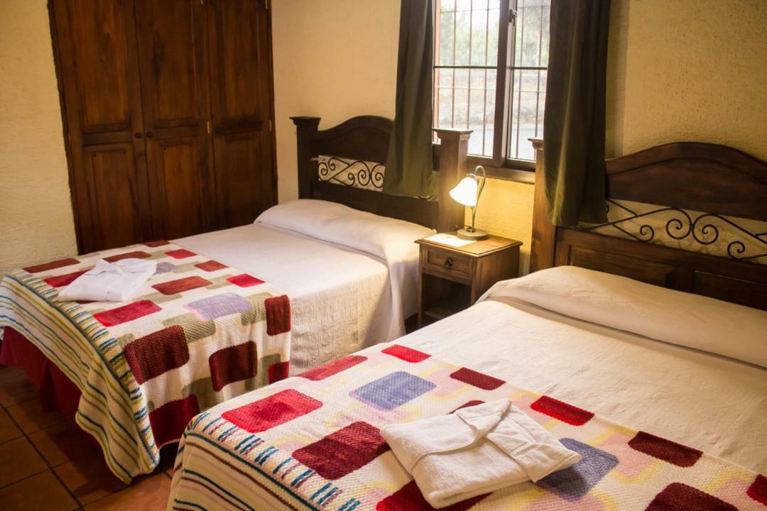 Hotel Palma De Mallorca 안티구아 과테말라 외부 사진